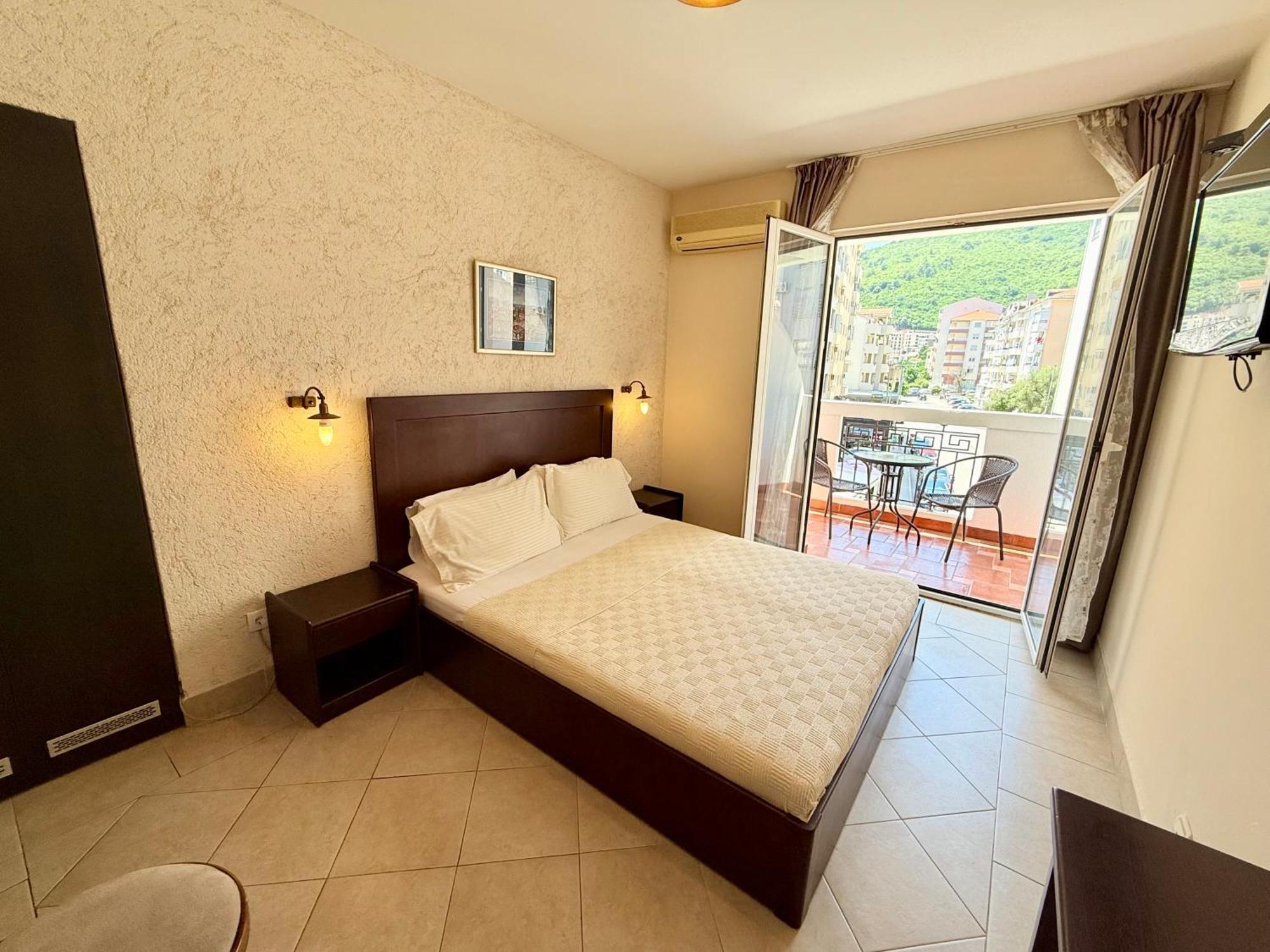 Bed & Breakfast Perla Di Mare Budva